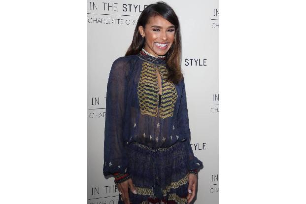 …wahrscheinlich, ob Melody Thornton ebenfalls bald wieder mit den PCDs auf der Bühne stehen wird. Die enttäuschende Antwort ...