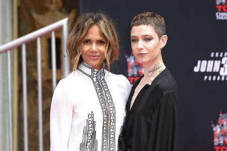 ...Universum des John Wick ist auch Asia Kate Dillon, die aufmerksamen Fernsehzuschauern primär aus der preisgekrönten Serie...