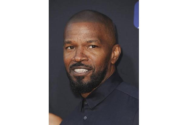...Jamie Foxx war - indem die beiden sich trennten. Kaum ein Paar war so selten zusammen zu sehen gewesen wie die beiden Sch...