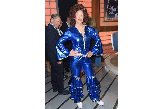 ...nach der Show 'Top, die Wette gilt!' wieder abgenommen werden können. Barbara Schöneberger ohne blonde Mähne wäre schließ...