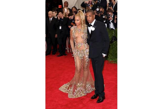 ...lief es auch privat super für die geborene Texanerin. Sie ehelichte niemand Geringeren als Shawn Corey Carter, besser bek...