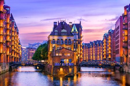 Hamburg sichert sich den zweiten Platz. Die Hansestad hat unter anderem eine florierende Medien- und Start-up-Landschaft zu ...