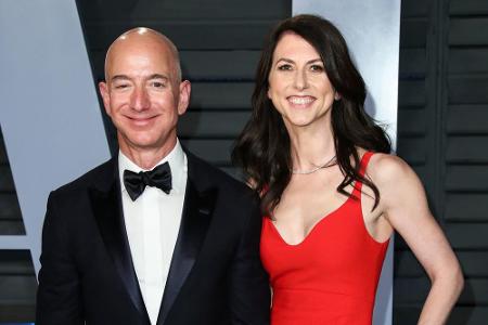Im Januar gaben Amazon-Chef Jeff Bezos und seine Frau MacKenzie ihre Trennung bekannt - die teuerste Scheidung aller Zeiten,...
