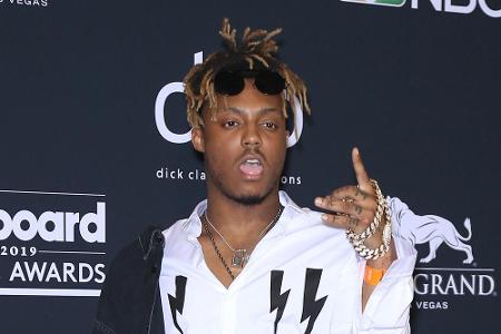Mit nur 21 Jahren erlitt US-Rapper Juice Wrld am 8. Dezember einen tödlichen Anfall am Flughafen von Chicago. Er galt als au...