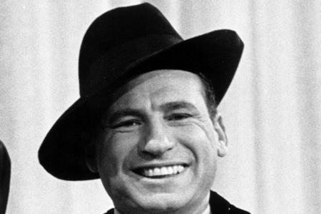 Dass Humor offenbar zu einem langen Leben verhilft, beweist Mel Brooks. In Deutschland ist er vor allem für seine Kinofilme ...