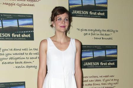 Vielleicht etwas weniger bekannt, aber genauso erfolgreich ist seine Schwester Maggie Gyllenhaal. Die 41-Jährige ist aktuell...