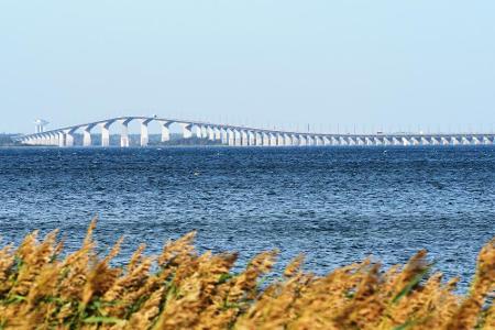 Die Ponte Sciarapotamo I in Italien ist 5,5 Kilometer lang, kann es aber nicht mit der Ölandsbron in Schweden aufnehmen. Die...