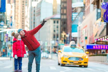 Auch bei der Garderobe gibt es etwas zu beachten. Denn in New York kann sich das Wetter extrem schnell ändern. An einem Tag ...
