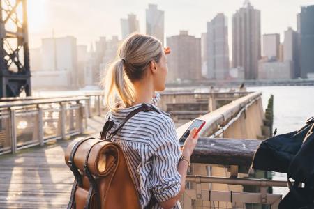 Auch auf eine Sim-Karte können Sie in New York verzichten. Denn es gibt buchstäblich an jeder Ecke freies W-Lan. In den meis...