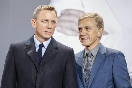 Mit Ernst Stavro Blofeld (Christoph Waltz, rechts, mit Daniel Craig) wurde in 