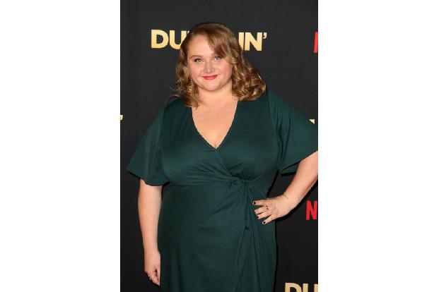 ...Danielle Macdonald, die ihre Tochter Willowdean spielt. Beide Frauen seien herausragend in ihren Rollen, auch wenn das Dr...