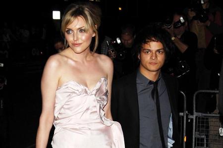 20 Zentimeter - so viel liegt ungefähr zwischen Sophie Dahl (41) und ihrem Ehemann Jamie Cullum (39). Auf den roten Teppiche...