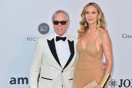 Der Modedesigner Tommy Hilfiger (68) ist mit seinen 1,68 Meter nicht gerade einer der Größten. Deshalb ist es auch nicht ver...