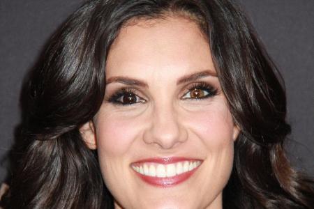 Das sieht fast ein wenig gruselig aus: Daniela Ruah, der 