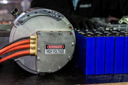 Hemmels Mercedes 280 SL EV