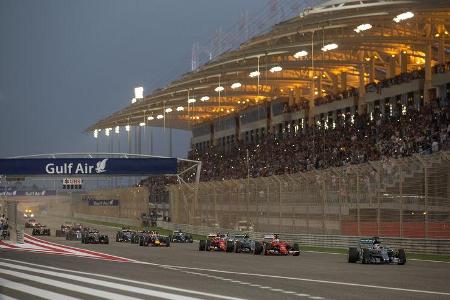 Start - GP Bahrain 2015