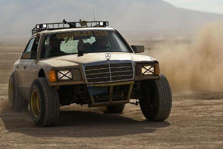 Golden_cedes Mercedes 300 SD Turbodiesel W 126 Offroad Umbau