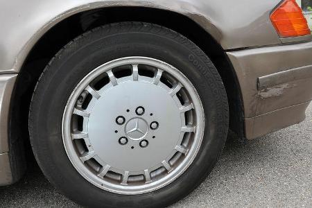 Mercedes 300 SL (R 129)