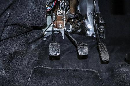 Consumer Car Kunstobjekt Schachtel Auto Joey Ruiter