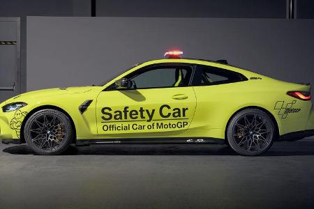 Im M4 Safety-Car wurden zudem die Rückbank entfernt und ein Überrollbügel sowie 4-Punkt-Sportgurte eingebaut.