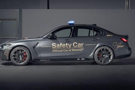 Im Vergleich zum Serienmodell wurden bei den Safety-Cars auch noch Strom-Notausschalter für den Überseetransport eingebaut.