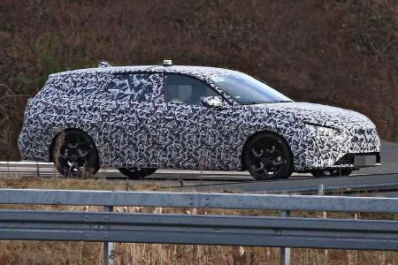 Erlkönig Peugeot 308 SW