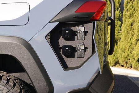 Toyota RAV4 Mountain Rescue Concept