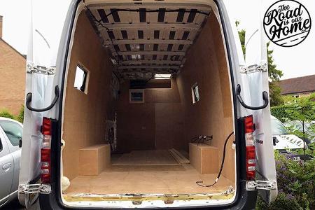 The road is our home Innen