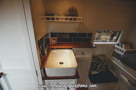 The road is our home Küche