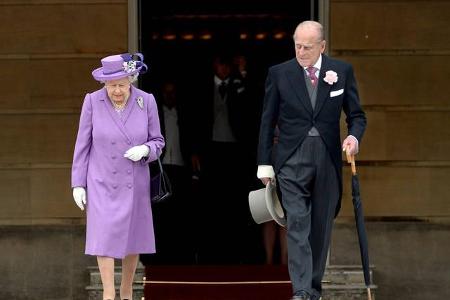 ...während seine royalen Eltern Elizabeth und Philip noch lange nicht in den Ruhestand gehen.