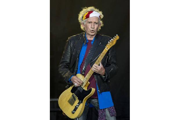 ...1962 zusammen mit dem gleichaltrigen Keith Richards. Der Brite prägte mit seinen einzigartigen Gitarren-Solos die Musikge...