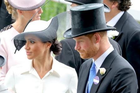 ...müssen dabei Balance halten: Schick soll es sein, beinahe schon stylish, aber auf keinen Fall zu ausgefallen und extravag...