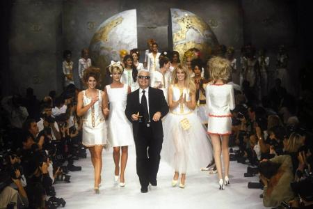 Und all jenen, die auf Mode keinen oder nur wenig Wert legen, scheint der Mode-Zar zu sagen: 