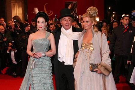 Als schüchtern kann man Burlesque-Künstlerin Dita Von Teese wahrlich nicht bezeichnen. Doch der Medienrummel auf dem Wiener ...