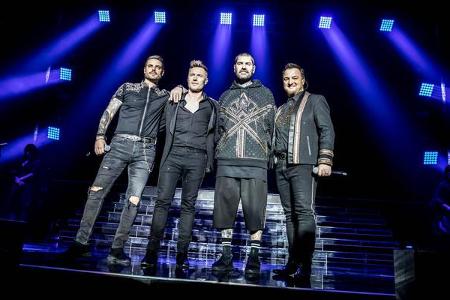 Obwohl Boyzone eine der erfolgreichsten irischen Bands waren, lösten sich sich 2000 auf. Sieben Jahre später waren sie zurüc...