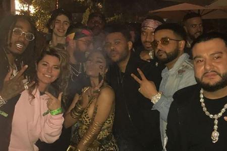 Nicki Minaj (Mitte) postete dieses Bild von ihrer ungewöhnlichen Coachella-Gang, bestehend unter anderem aus Shania Twain, T...