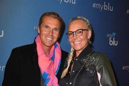 Auch sie ist wieder neu verliebt: Natascha Ochsenknecht (53) zeigte sich im August erstmals mit ihrem neuen Freund Oliver Sc...