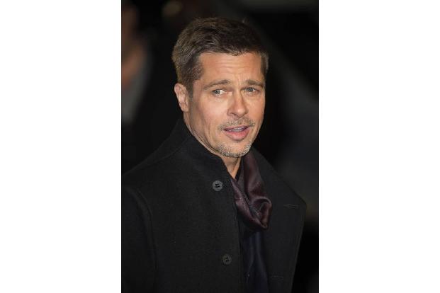 Schauspieler, Regisseur und oscarprämierter Produzent – Brad Pitt kann mit 55 Jahren auf eine atemberaubende Laufbahn zurück...