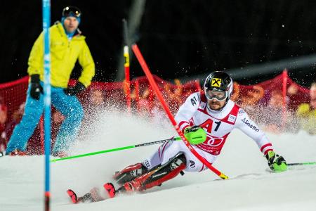 Der Nachtslalom auf der Planai in Schladming zählt zu den Klassikern im alpinen Skisport-Kalender. Und das nicht nur wegen d...