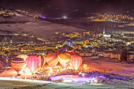 Die Nacht der Ballone in Kaprun steigt zwar erst wieder am 6. Februar 2019, feiern kann man aber natürlich jetzt auch. Wer n...