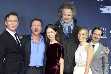 Anders als Florian Henckel von Donnersmarck (M.) und sein 