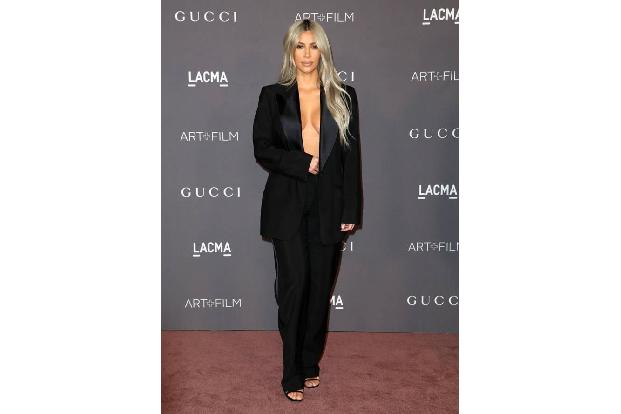 …Kim Kardashian wird nicht jünger, was man bei ihren unzähligen nackten Cover-Shootings allerdings nicht wirklich erkennt. D...