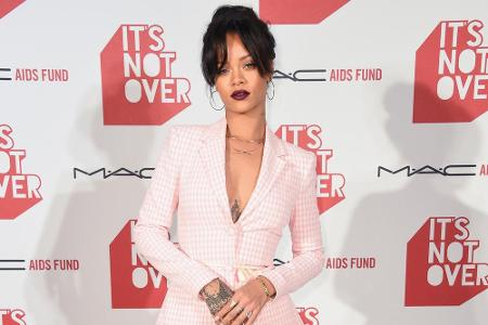 Selten züchtig: Rihanna bei einer Veranstaltung im November in West Hollywood