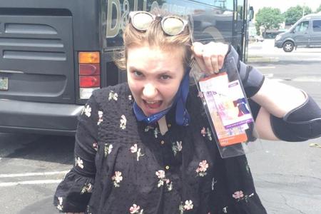 Auch kein Fan von Trump ist Schauspielerin Lena Dunham. Ein Mann, der sich von einem Tweet provozieren lässt, sollte seine F...