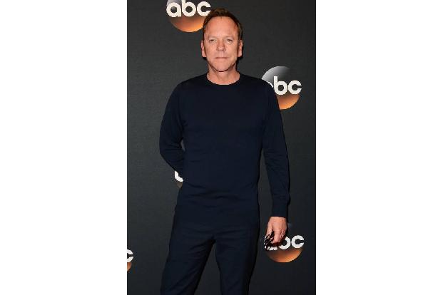 ...Kiefer Sutherland schaffte es mit 'Designated Survivor' nur auf zwei Staffeln. Innerhalb dieser zwei Jahre verschliss die...