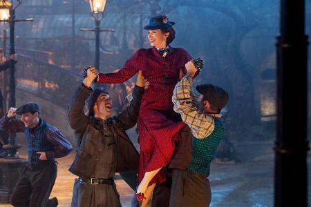 Mary Poppins (Emily Blunt) bringt wieder Freude ins Leben der Familie Banks