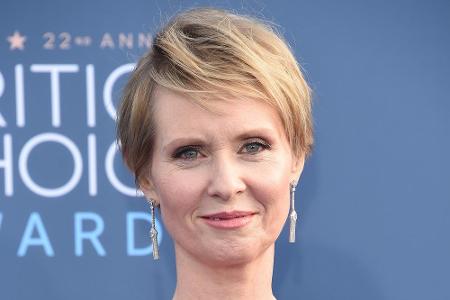 Die Ärzte von Cynthia Nixon entdeckten bei einer Routine-Mammografie im Jahr 2006 einen bösartigen Tumor. Öffentlich machte ...