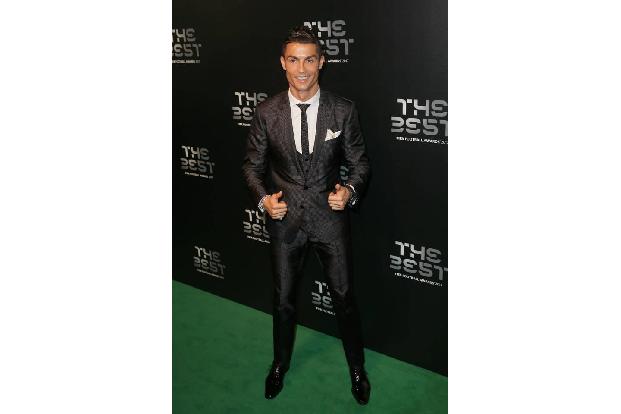 ...Cristiano Ronaldo. Seit seinem 25. Lebensjahr ist der Portugiese Vater eines Sohnes. Am 8. Juni 2017 kamen schließlich d...