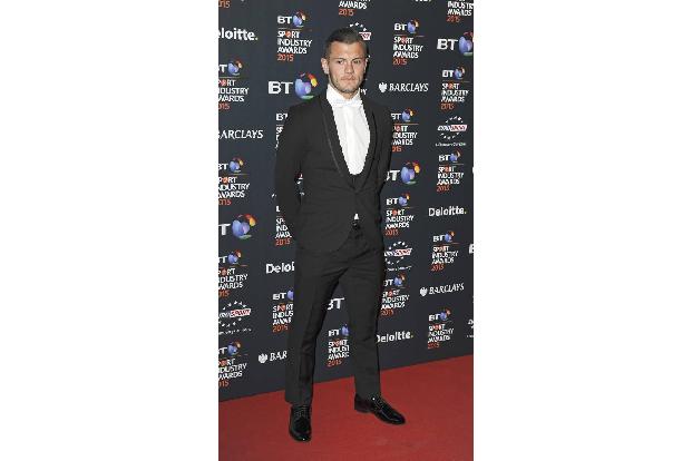 ...hat Fußballspieler Jack Wilshere. Er wurde bereits mit Anfang 20 zweifacher Vater. Mit seiner Frau Andriani Michael hat e...