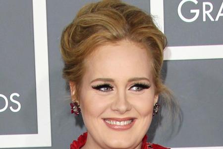 Konkrete Pläne hat dagegen bereits Adele (28). Die Sängerin will gleich nach dem Ende ihrer Tournee im November das Projekt ...